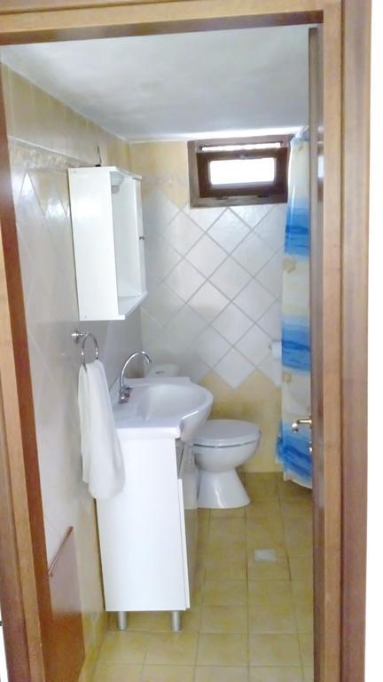Natalia'S Apartments นิกิติ ภายนอก รูปภาพ