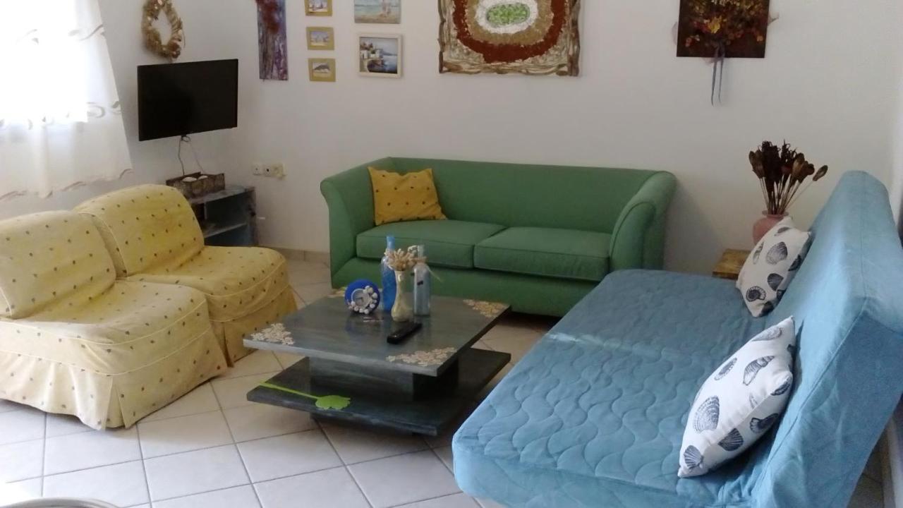 Natalia'S Apartments นิกิติ ภายนอก รูปภาพ