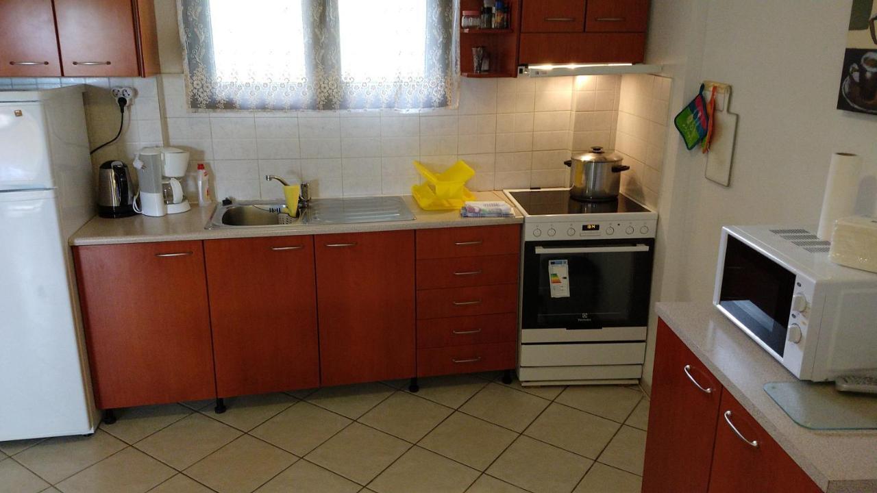 Natalia'S Apartments นิกิติ ภายนอก รูปภาพ